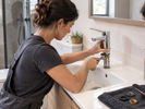 cambiar un grifo de lavabo en 30 minutos